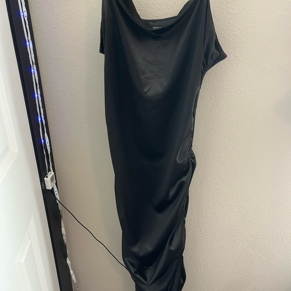 Forever 21 One Shoulder Black Dress